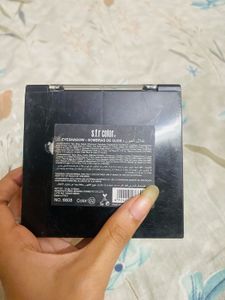 S.f.r color Eyeshadow Palette