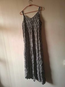 Leaf Print Maxi Dress