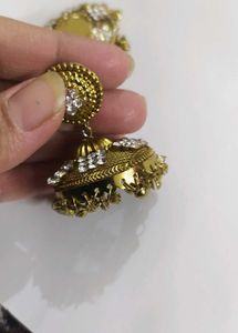 Jhumki