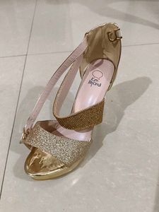 Sparkly Gold Heels - Size 7