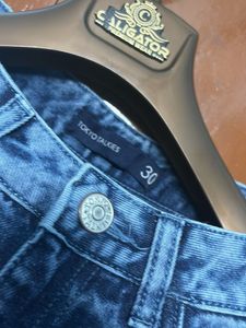 Trendy Flare Leg Jeans