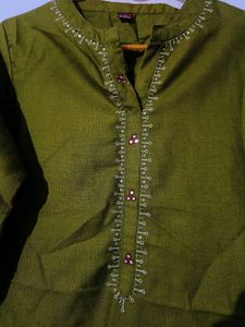 🎉Offers 🎀Green Kurti🎀