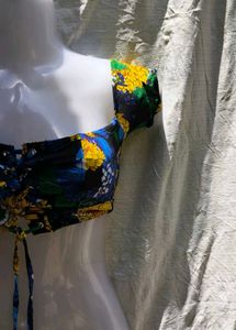 FLORAL PRINT CROP TOP