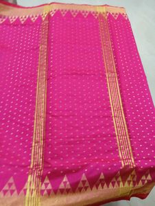 Dark Pink Saree With Zari Border &amp; Full Body Butta