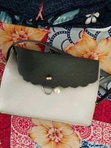 Sling Bag