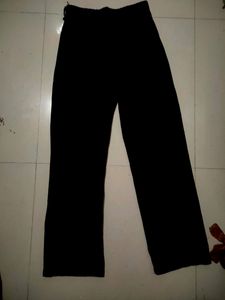 Black Straight Denim Jeans For Women
