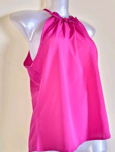 Size S/M 🎁Buy 2 Get 1 Free 🎁Pink Halter Top