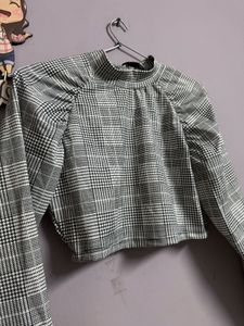 Houndstooth Mock Neck Top