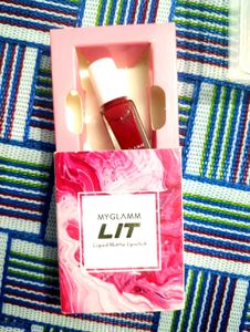 MyGlamm LIT Liquid Matte Lipstick