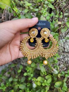 Golden Studs