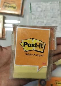 Set Of 16 Sticky Notes