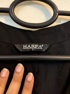 Black V-Neck Crop Top