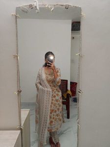 Pretty Floral Print Suit
