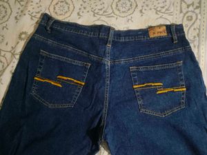 PICA Denim Capri Pants