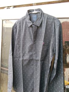 Men's shirt