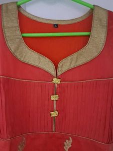 Elegant Red &amp; Gold Kurta