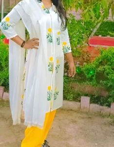Floral Print Kurta Palazzo Set