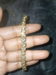 New Choker + Earrings Golden
