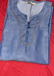 BEAUTIFUL LONG TOP