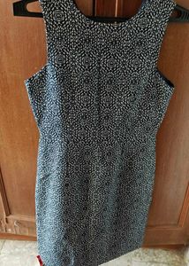 Patterned Sleeveless Dress formal