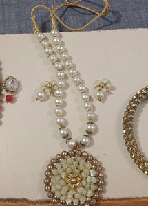 2 Set And 1 Chokar Good Quality 😍