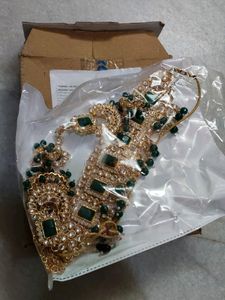Green Jewellery Set