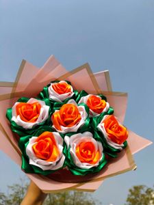Tricolor Ribbon Rose Bouquet
