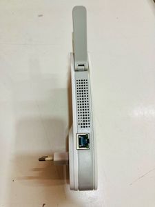 TP-LINK AC1750 Wi-Fi Range Extender (RE450)