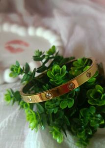 Gold Bangle Bracelet anti Tarnish