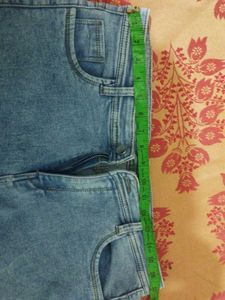 Striaght jeans for women