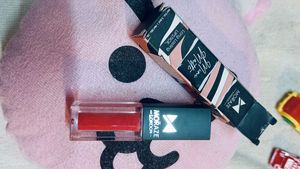 Moraze  Long Lasting Lipstick