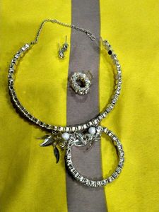 Jewellery Set