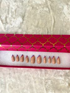 Beautiful Artificial Nails Extension