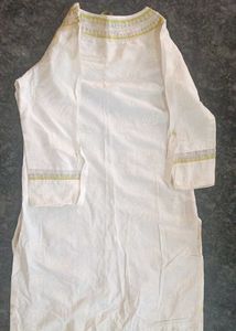 Elegant Embroidered Kurta