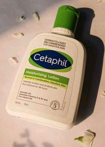 Cetaphil Moisturizing Lotion
