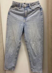 H&M Light Wash Mom Jeans