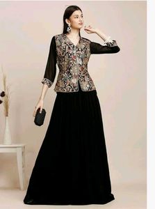 Elegant Embroidered Kurta Set