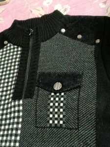 A 10 years old boy Jacket (Sweater)