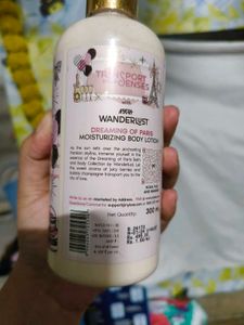 Nykaa Wanderlust Dreaming Of Paris Body Lotion