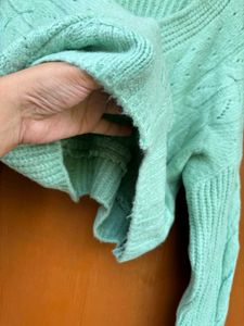 Sale!!  Korean V Neck Cropped Sweater