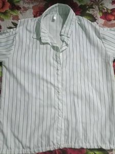 Striped Cold Shoulder  shirt