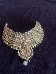 Chocker Sets