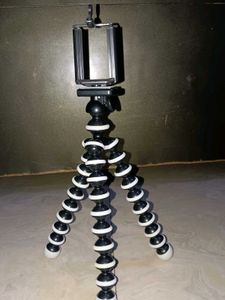 Gorilla Tripod/Mini Tripod 13inch Witn Holder