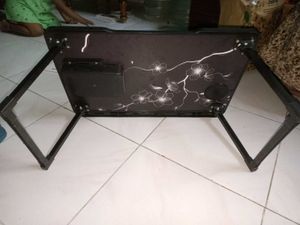 Black Floral Study Table