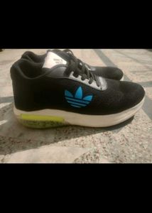 Adidas Shoes 👟 UK 9