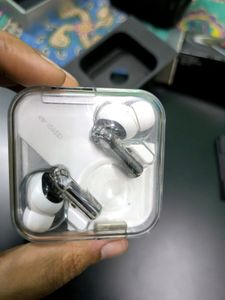Nothing ear 1 in next to new condition Worth ₹6000