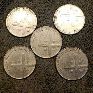 2005 One Rupee Cross Coin (5 Pcs)