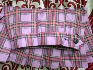 Women&#39;s Pleated Skirt