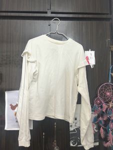 cute sylish white top for pretty women out there