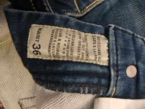 Men&#39;s jeans